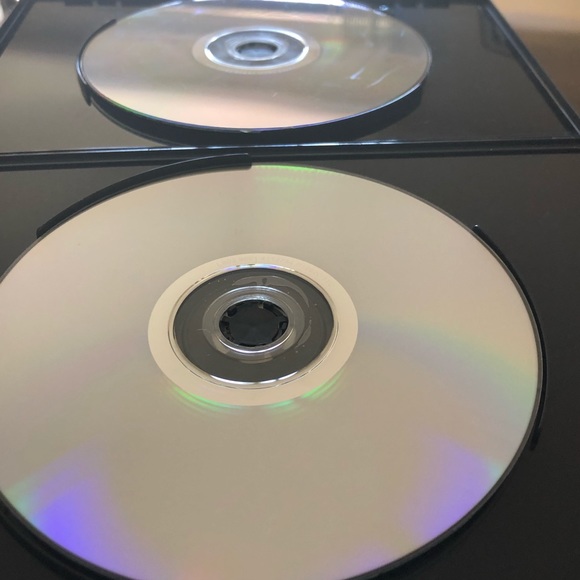 Home alone, Home alone 2 . 2 dvd movies - Picture 4 of 4